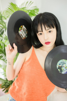67194成
